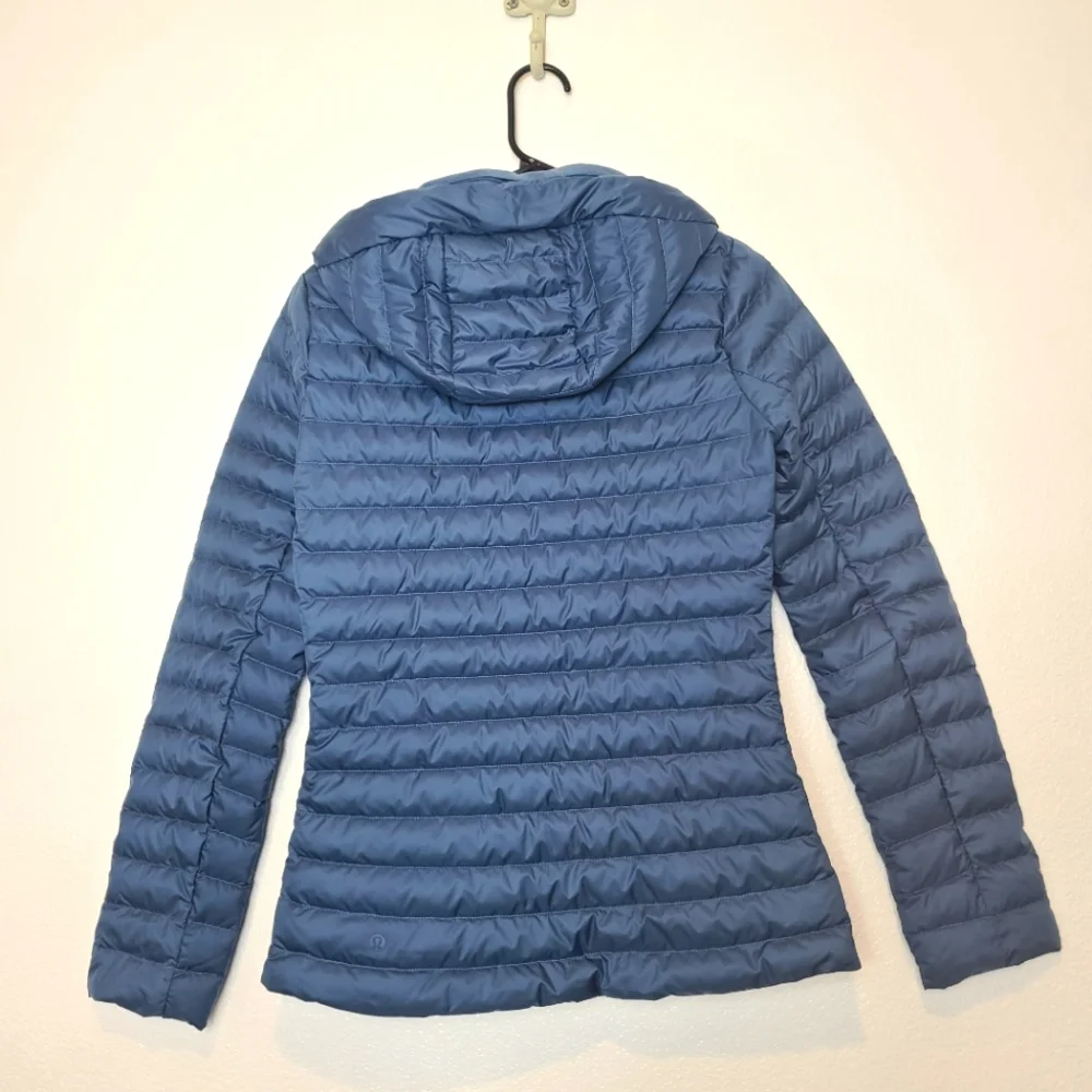Lululemon Women’s Pack It Down Goose Down Puffer Jacket – Blue – Size 4